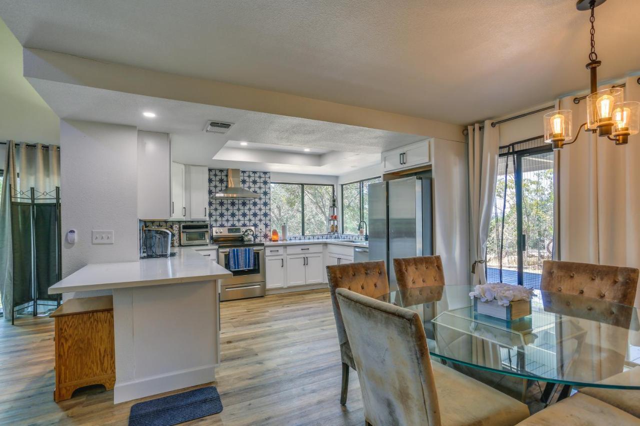 Pet-friendly Vacation With Deck! *